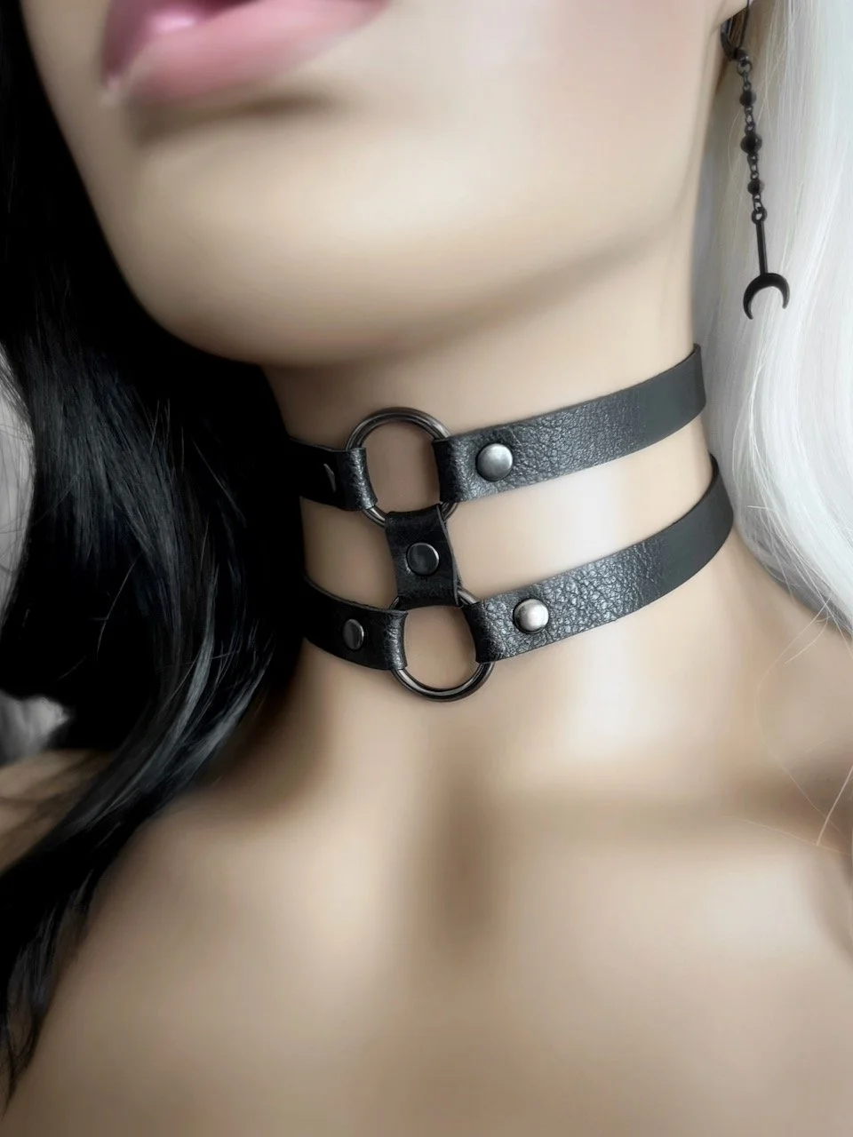 Real leather choker best sale